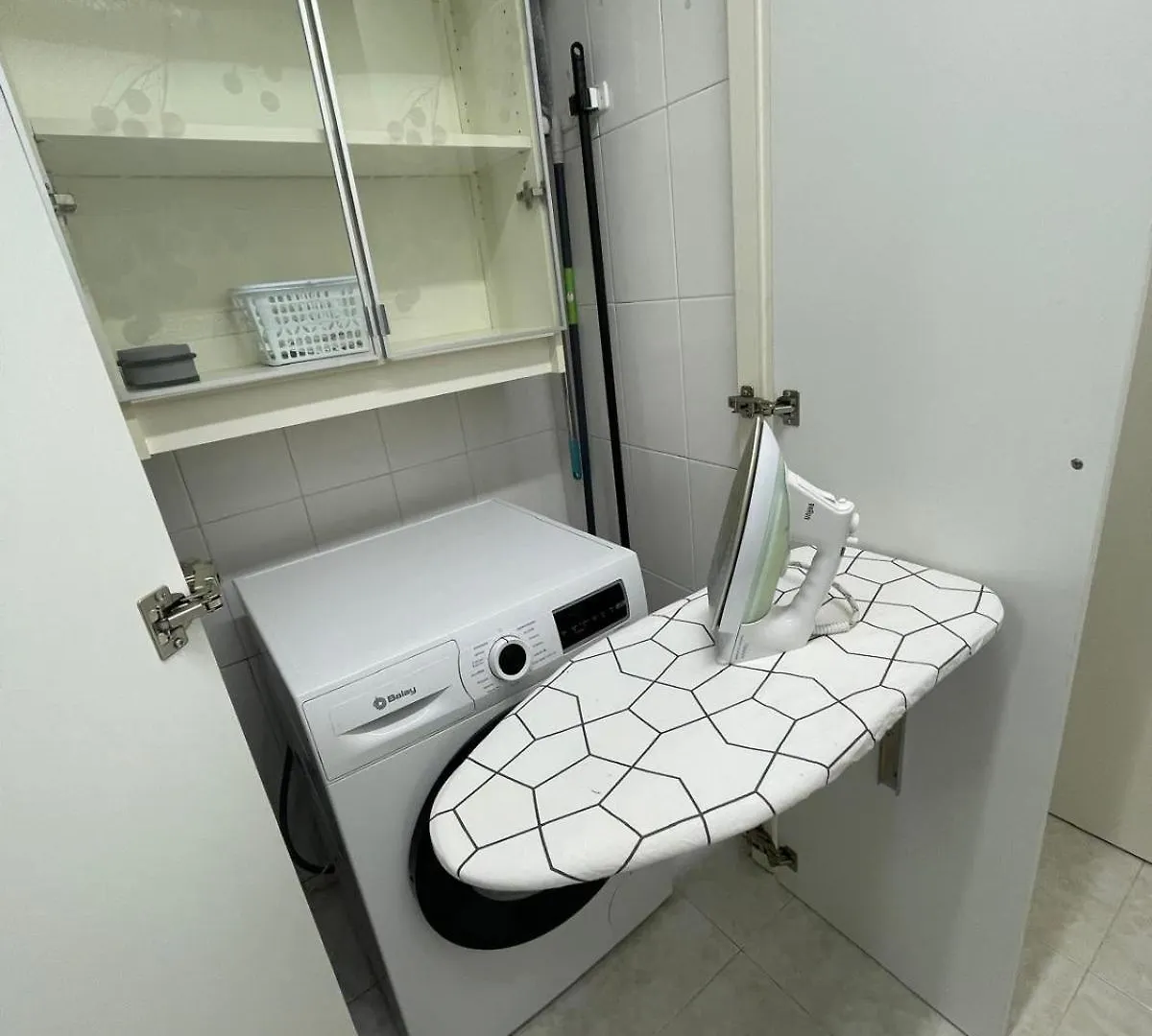 Apartamento Vivalidays Yolanda Calella 0*,  España